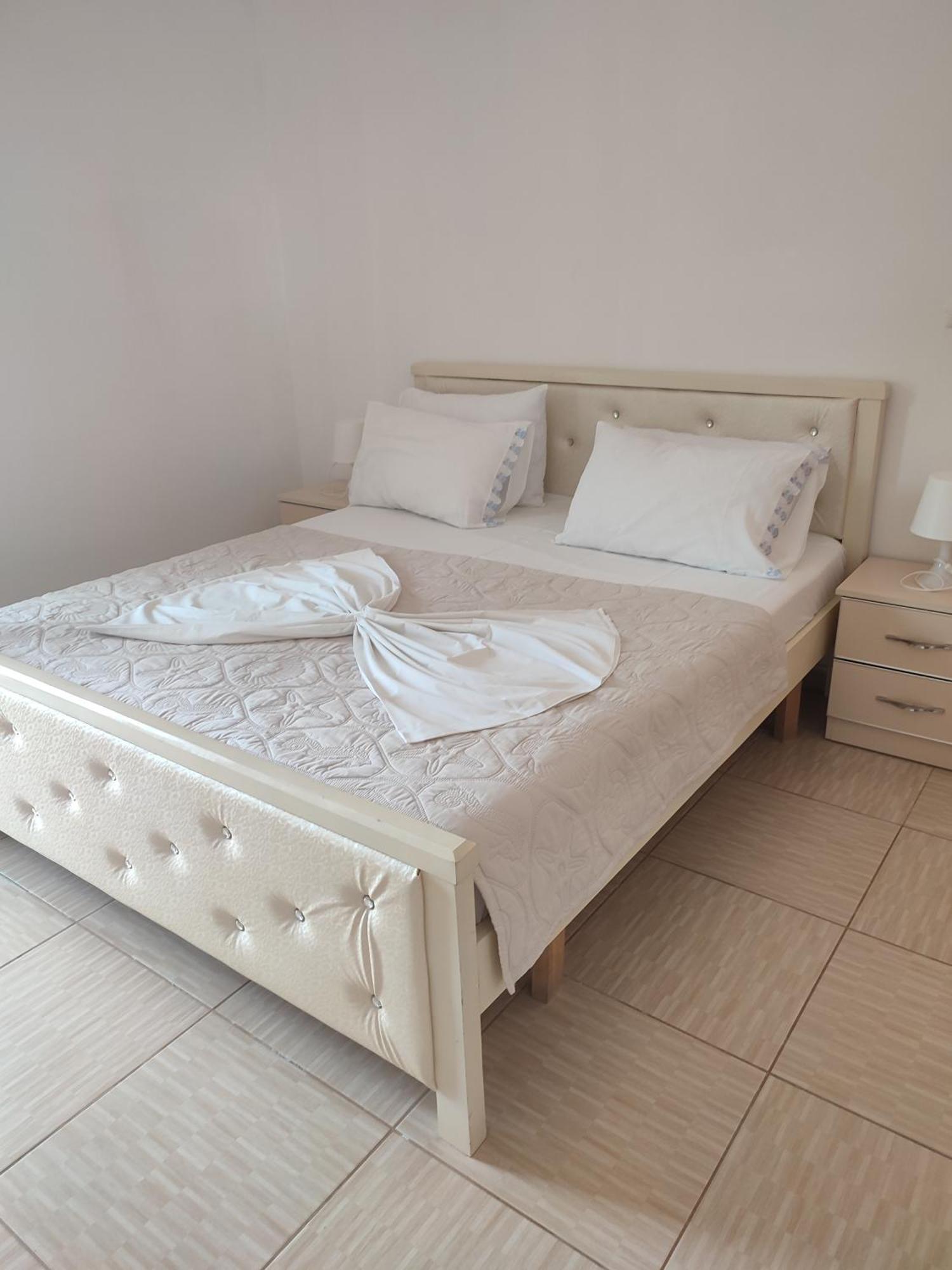 Penelope's Rooms Dhërmi Exterior foto